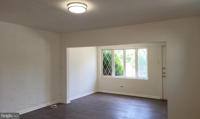 Foto del edificio - 922 Pitman Ave