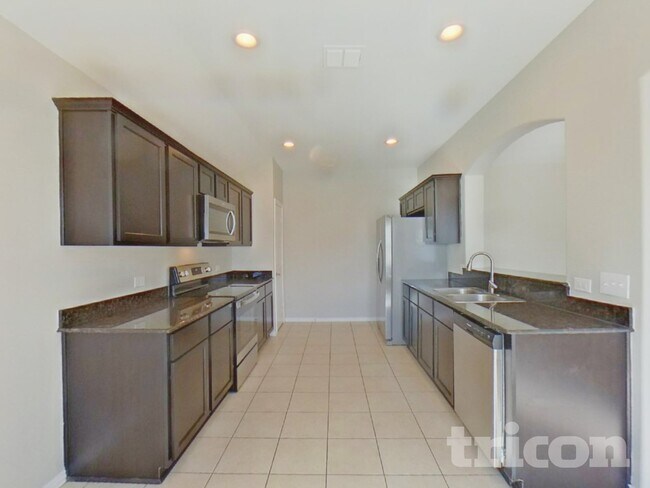 Building Photo - 9157 Abaco Way