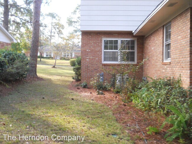 Building Photo - 4 br, 2.5 bath House - 2412 Winding Way