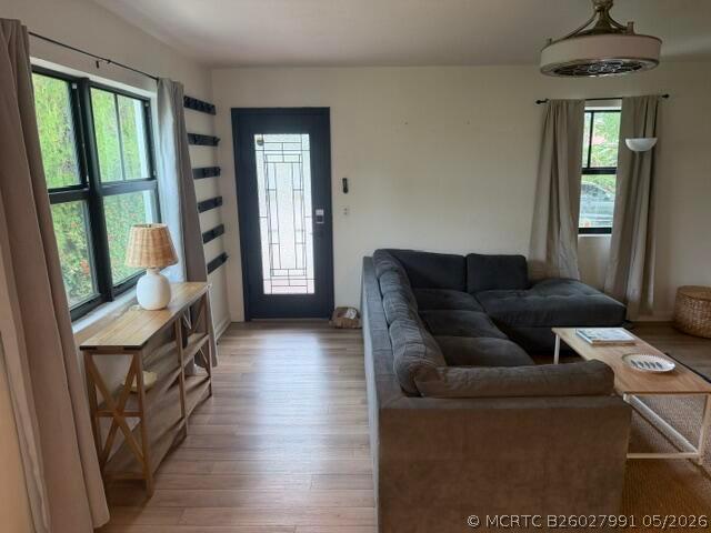 Building Photo - 211 Princeton Dr