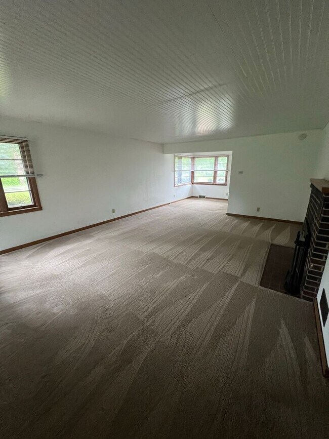 Foto del edificio - 2 Bedroom 1 Bath Single Family Home Available!