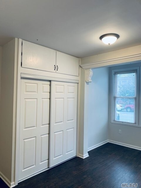 Building Photo - 59-23 69th Pl