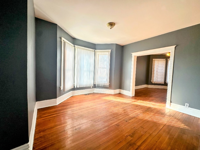 Foto del edificio - 10921 S Wabash Ave