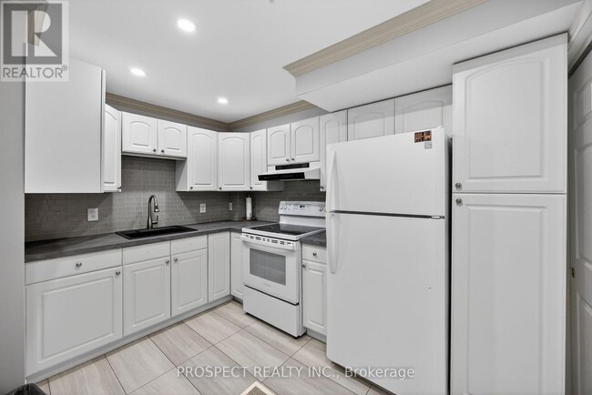 Building Photo - 76 Logan Ct