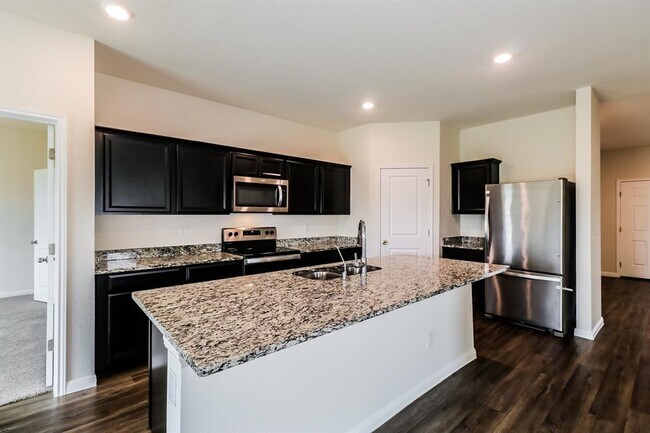Building Photo - 12601 Samuel Adams Dr