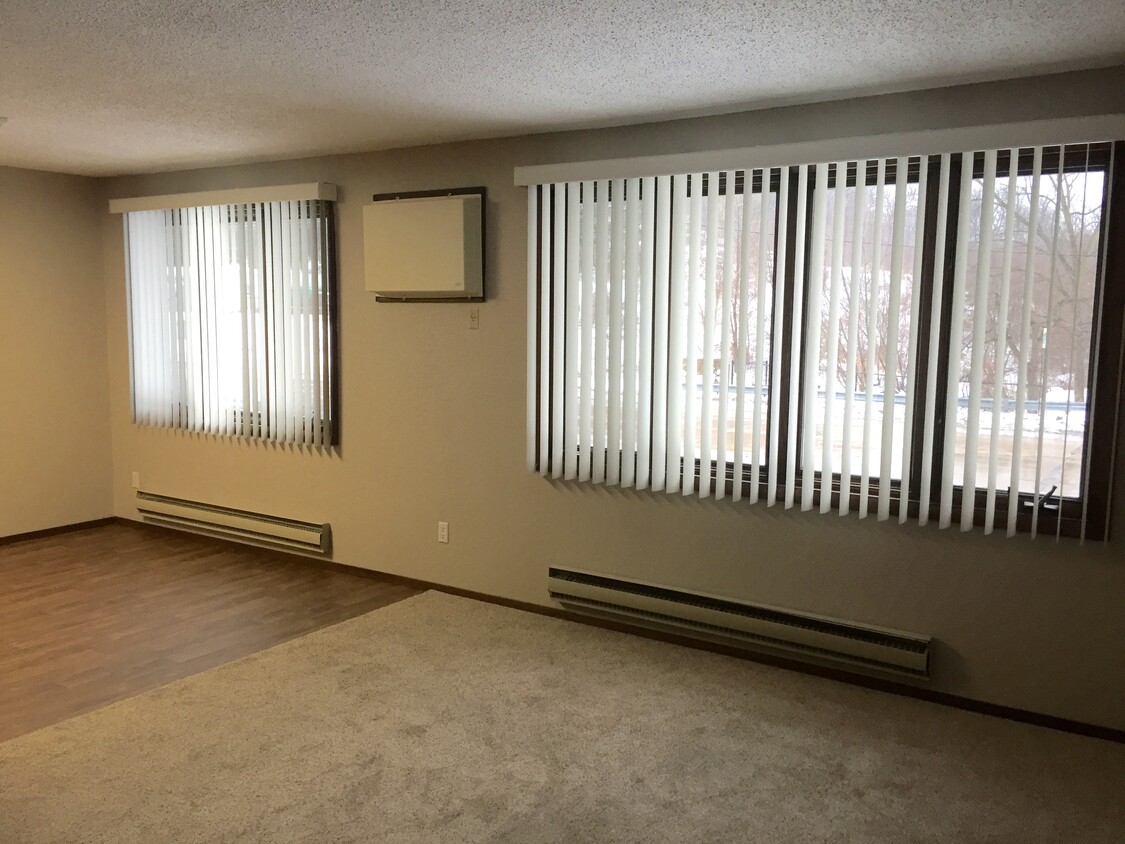 Foto del edificio - 3090 N Grandview Ave