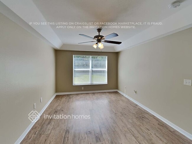 Foto del edificio - 5803 Meadowpark Pl