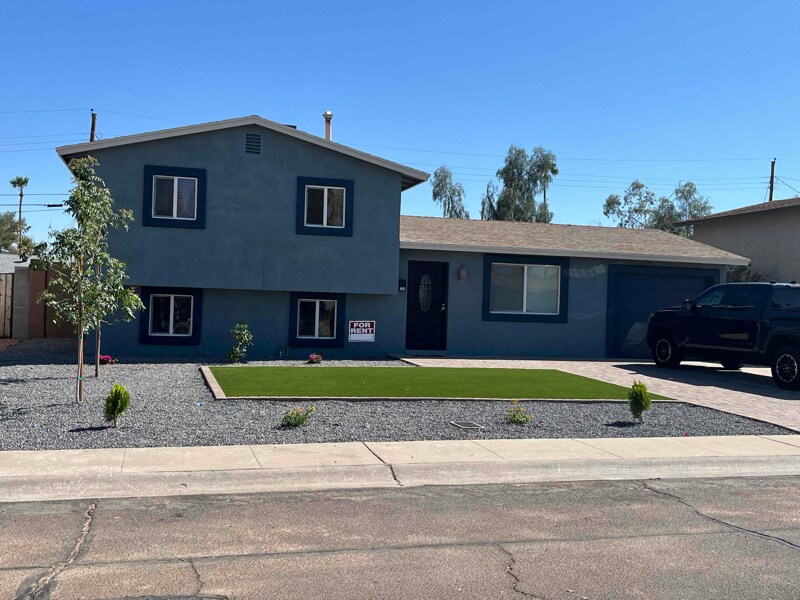 Foto principal - 703 E Taylor St