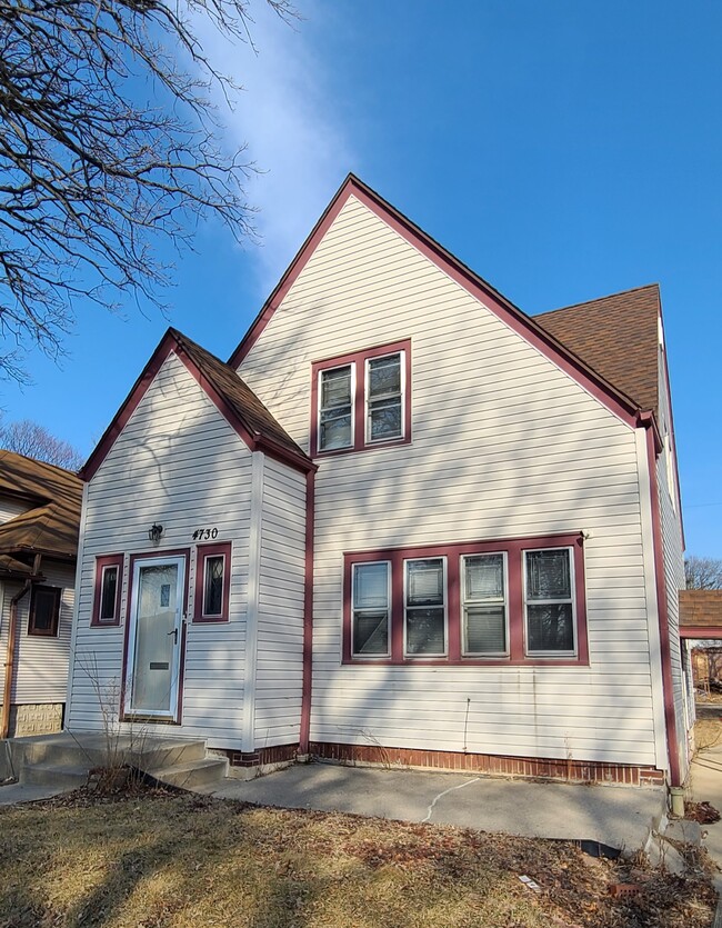 Building Photo - 4730 N 19th Plz