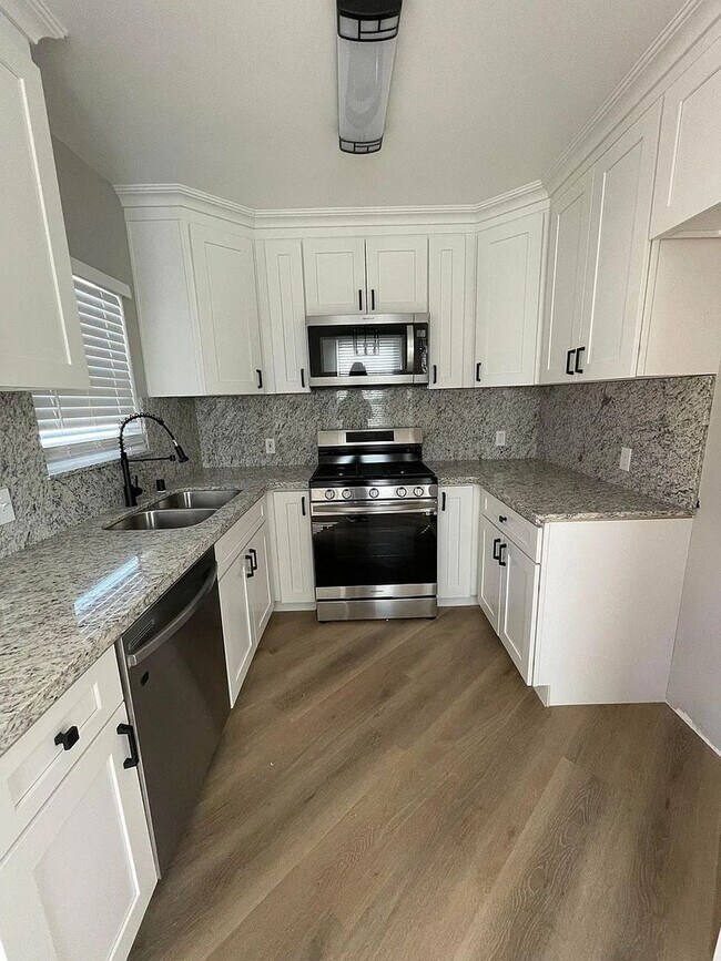 Foto del edificio - Multi Generation Home 4 Bedroom 3 Bath