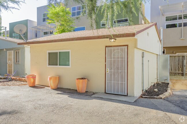 Foto del edificio - 104 4th St