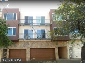 Building Photo - 117 Day St