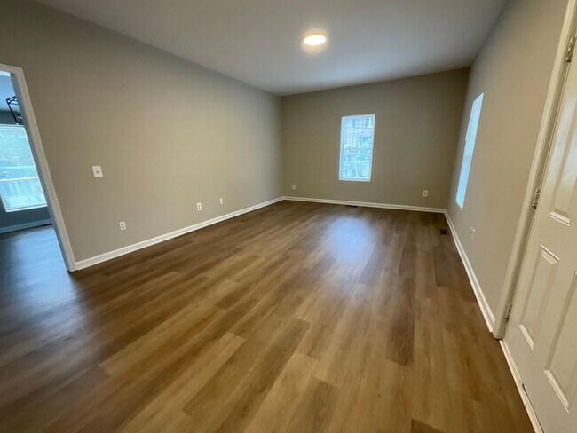 Foto del edificio - Totally Renovated Home in Glenwood!