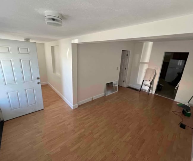 Building Photo - 17333 Strauss Ave