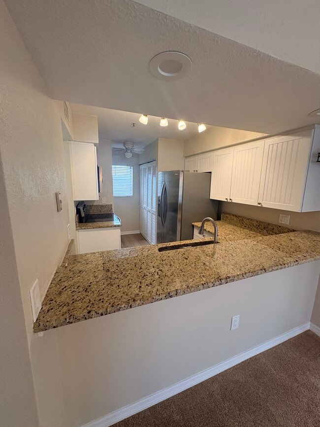 Building Photo - 444 Bouchelle Dr