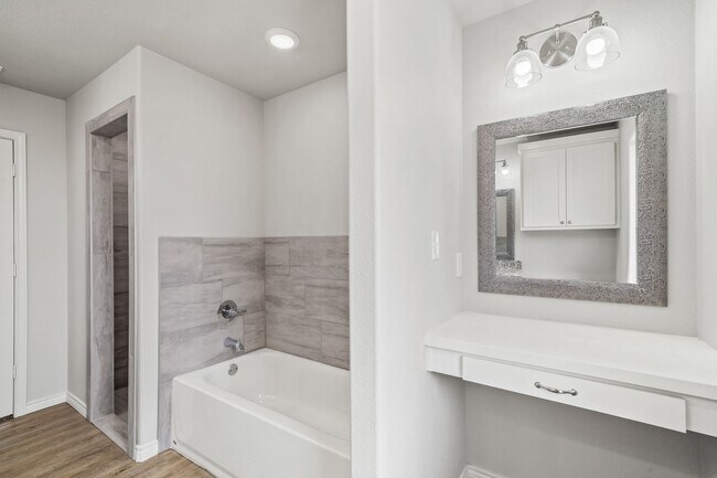Foto del edificio - 8807 N County Rd 3200