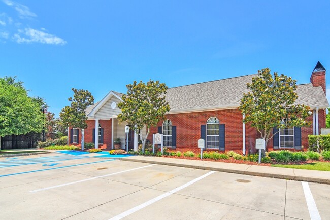 Landing at Willow Bayou Apartment Homes - 2940 Le Oaks Dr Bossier City ...