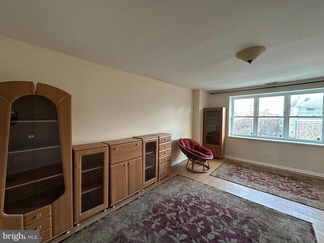 Foto del edificio - 540 S 48th St