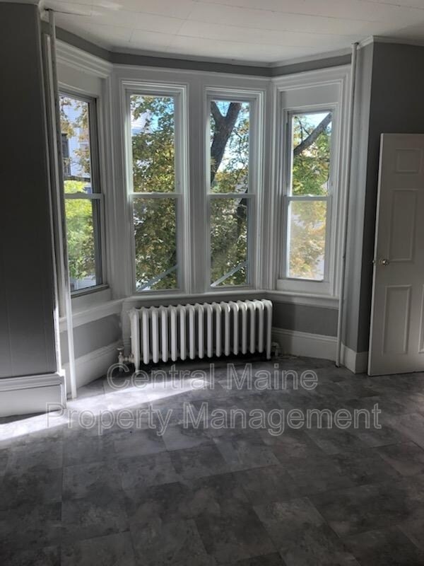 153 Horton St Unit 2F, Lewiston, ME 04240 Condo for Rent in Lewiston