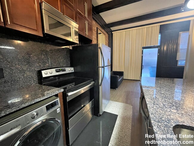 Building Photo - 25 St Marys Ct