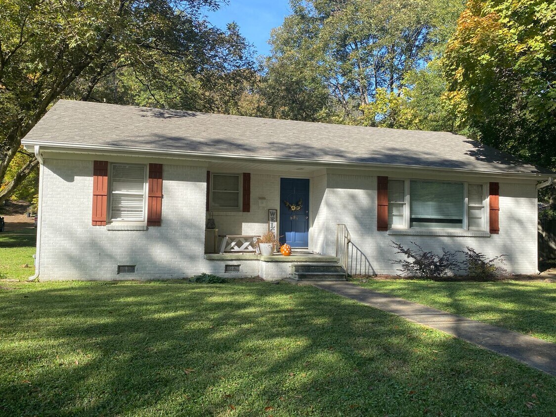 Foto principal - 3BR/2BA For Rent
