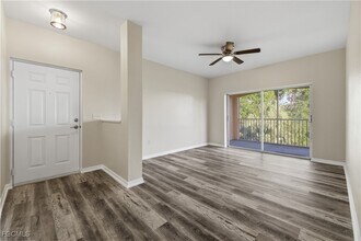 Building Photo - 6321 Aragon Way