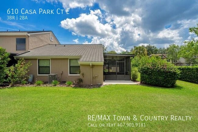 Building Photo - Casa Park Townhome For Rent in Tuscawilla!