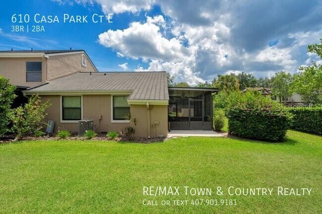 Foto del edificio - Casa Park Townhome For Rent in Tuscawilla!
