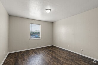 Interior Photo - Courtyards at Gateway