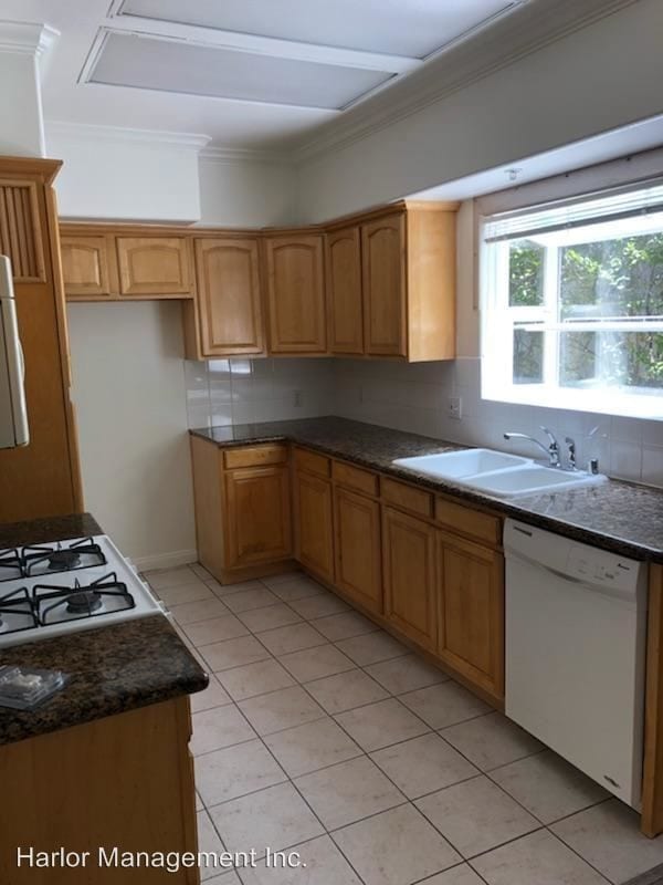 Building Photo - 12847 Kling St