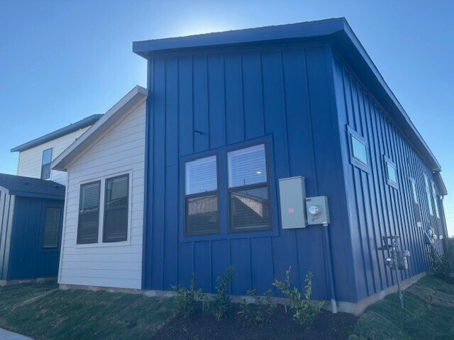 Foto del edificio - 3221 Loam Ln