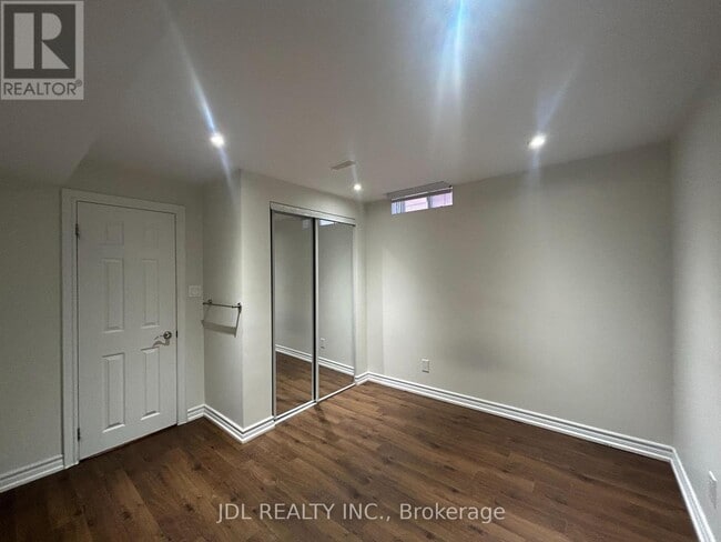 Building Photo - 36 Bendamere Crescent