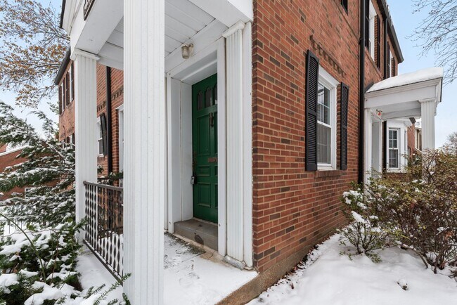 Foto del edificio - 7710 Brookline Terrace