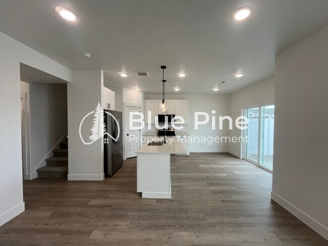 Foto del edificio - 1195 E Jaylee Dr