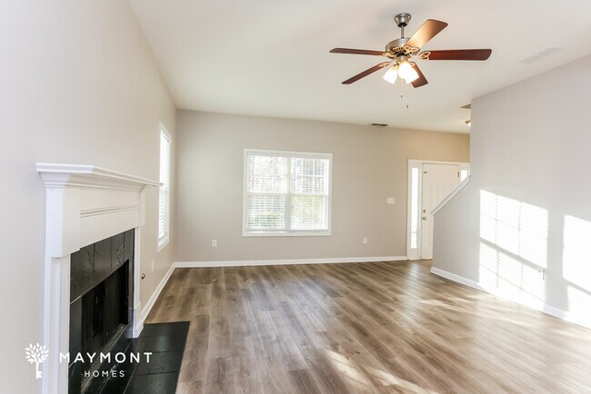 Building Photo - 900 Terrace Mill Dr