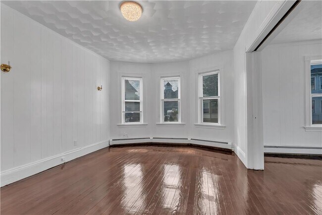 Foto del edificio - 48 Kenwood St