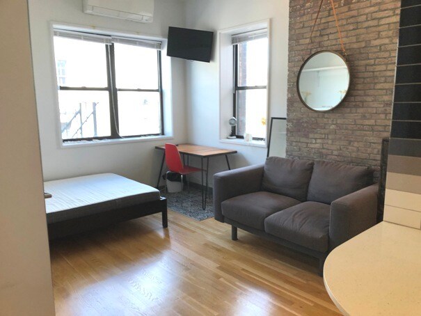 Foto del edificio - 144 Bowdoin St