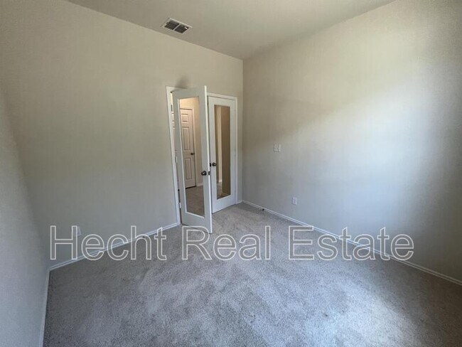 Building Photo - 10349 Gibbons Creek