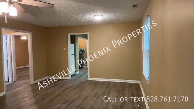 Foto del edificio - 8A Mountain View Rd-