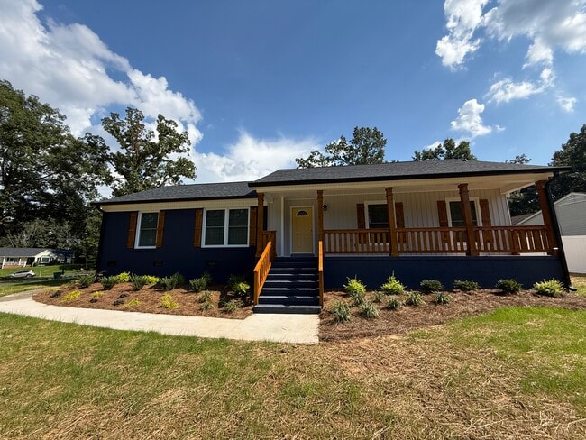 Foto del edificio - 725 Brookside Dr