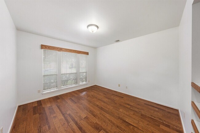 Building Photo - 26643 Juniper Forest Fall Ln