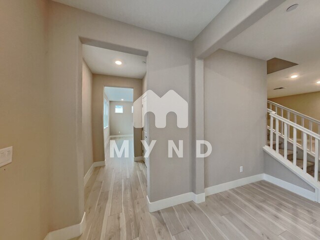 Building Photo - 2901 Blue Teal Walk
