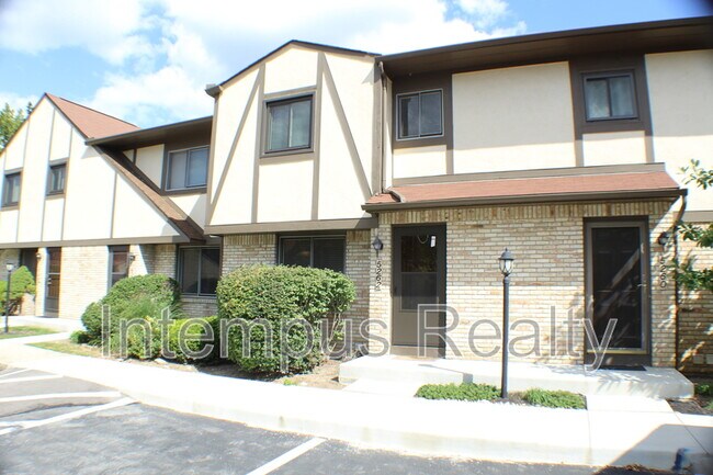 Foto del edificio - 5262 Timberline Rd