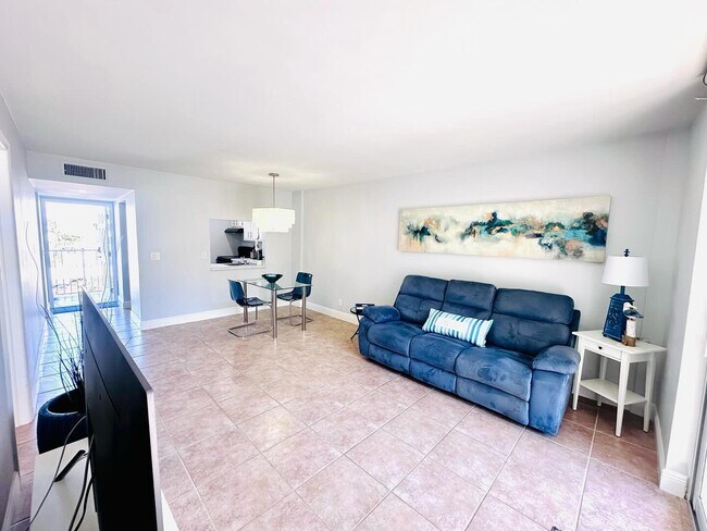 Foto del edificio - 2929 S Ocean Blvd #3130