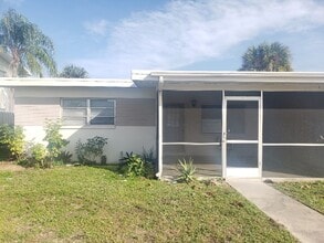 Building Photo - 4911 Coronado Pkwy