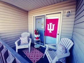 Building Photo - 1702 N Lincoln St