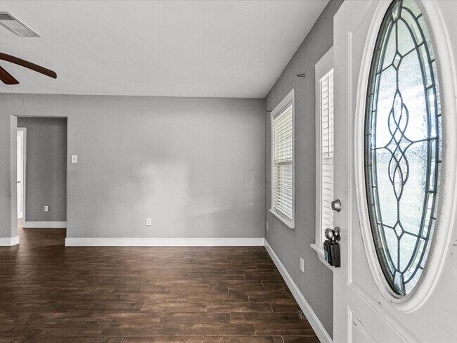 Foto del edificio - 2512 Jackson