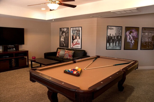 Building Photo - 6119 E Lowden Rd