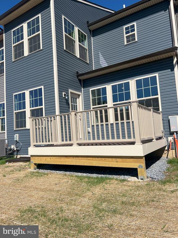 Building Photo - 312 Milton Stamp Dr