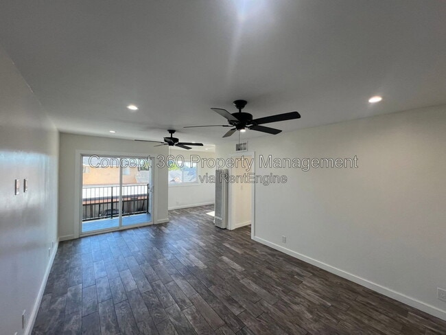 Building Photo - 9110 Hall Rd
